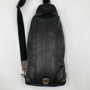 1円〜【極美品 入手困難品】COACH コーチ ボディバッグ ショルダーバッグ レザー 本革 斜め掛け ネイビー 紺 ブラック 黒 メンズビジネスの画像2