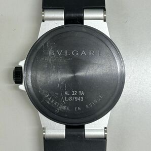 BVLGARI ブルガリ 腕時計 ALUMINIUM アルミニウム AL 32 TA ホワイト文字盤 デイト メンズ 腕時計 クオーツ QZ 不動品の画像2