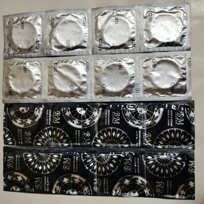 極イボ12個+極ウス12個 計24個 中西ゴム コンドームの画像1