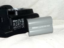 Nikon D80 (60-300ｍｍズーム・バッテリー付き)ジャンク_画像10