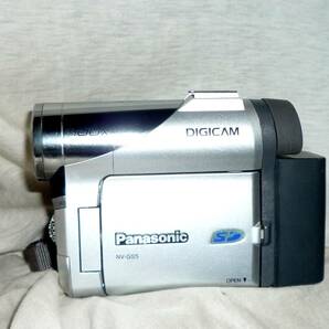 パナソニック デジタルビデオカメラ NV-GS5 (劣化バッテリー付き・動作品)液晶表面劣化の画像2