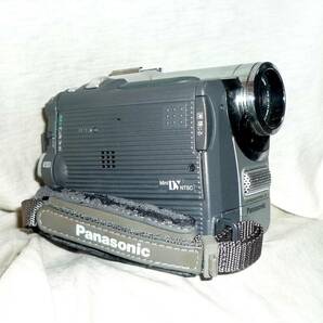 パナソニック デジタルビデオカメラ NV-GS5 (劣化バッテリー付き・動作品)液晶表面劣化の画像6