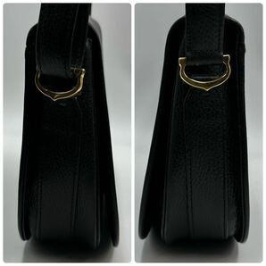 美品 希少 Cartier カルティエ ショルダーバッグ シボ革 本革 斜め掛け 黒 ブラック フラップ ゴールド金具 レディース ポシェット メンズ の画像6