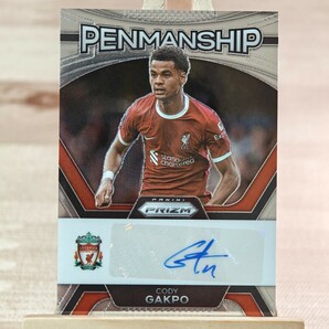 コーディ・ガクポ 2023-24 Panini Prizm Premier League Cody Gakpo Penmanship Auto Liverpool 直筆サインカードの画像1