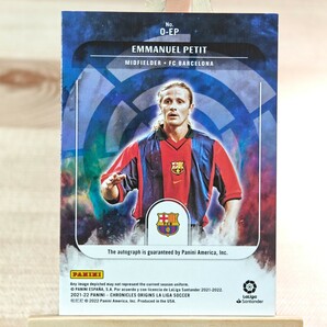 エマニュエル・プティ 2021-22 Panini Chronicles Origins Emmanuel Petit Auto 470/500 Barcelona 直筆サインカードの画像2