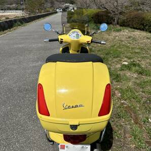 VESPA GTS250ie ベスパ レオヴィンチマフラー・FACOウインドシールド・ピアジオ純正リアトランク・トゥカーノウルバーノレッグカバーの画像4