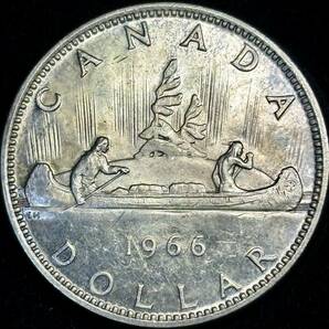 【カナダ大型銀貨】(1966年銘 23.3g 直径36㎜)の画像1