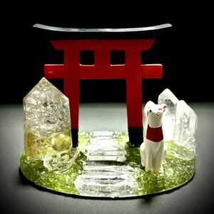 Art hand Auction ◇Red torii gate and Inari statue ◇Shrine ◇Orgonite ◇Object ◇Peridot ◇Citrine ◇Crystal◇, handmade works, interior, miscellaneous goods, ornament, object