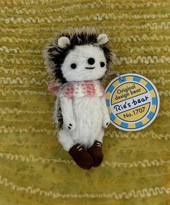  popular author sama Rie's bear sama hand made soft toy hedgehog artist 