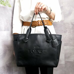 ●超美品●LOEWE ロエベ●ヘリテージ●ロゴ型押し●カーフ レザー 本革●ハンド バッグ●黒●G金具●肩掛け●A4 書類 かばん●Js45424の画像2