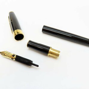 ◆超美品◆PARKER パーカー◆ソネット◆万年筆◆ブラック ゴールド金具◆ペン先 18K 750 F◆ケース付き◆筆記具◆A4696の画像9