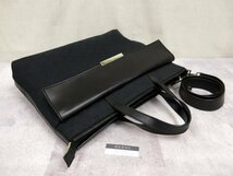 ●超美品●GUCCI グッチ●メンズ●GGキャンバス カーフ レザー 本革●2way ビジネス ショルダー バッグ●黒●SV金具●A4 書類●Js45785_画像4