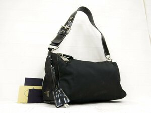 美品◆PRADA プラダ◆三角ロゴプレート◆ナイロン エナメル パテント レザー 本革◆ワン ショルダー バッグ◆ブラック◆イタリア製◆A4651