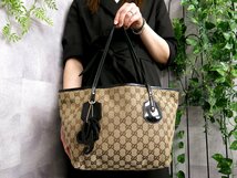 ●超美品●GUCCI グッチ●ジョリー●チャーム●GGキャンバス エナメル パテント レザー●トート ハンド バッグ●黒 ベージュ●B5●Js45862_画像2