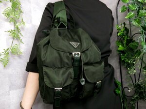 ●超美品●PRADA プラダ●三角ロゴプレート●ポコノ ナイロン カーフ レザー 本革●リュックサック●ダークグリーン●SV金具●B5●Js45920