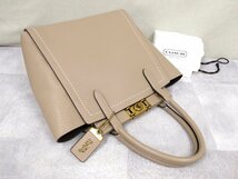 ●超美品●新品同様●COACH コーチ●トループ●ターンロック●カーフ レザー 本革●トート ハンド バッグ●ベージュ●G金具●B5●Js46081_画像4