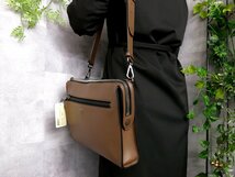 ●超美品●FENDI フェンディ●セレリア●カーフ レザー 本革●2way メッセンジャー バッグ●キャラメル●SV金具●B5 収納 書類●Js46213_画像3