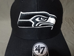 USA購入 【47BRAND】 NFLアメフト シアトル シーホークス【Seattle Seahawks】ロゴ刺繍入り メッシュキャップ ブラック