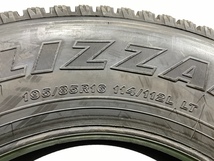 ☆送料込み☆ 195/85R16 114/112L LT ブリヂストン BLIZZAK W979 スタッドレス 1本 195/85/16 タイヤ_画像3