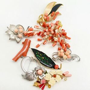 「珊瑚ブローチ16点おまとめ」a 重量171g サンゴ さんご コーラル coral 赤 彫刻 丸玉 花 accessory jewelry broach CE0の画像4