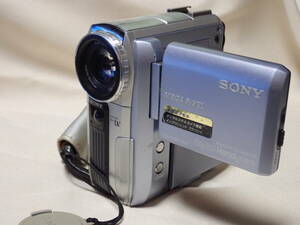 SONY ソニー DCR-PC105 デジタルビデオカメラ miniDV -008