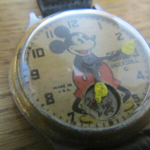 激レアー1930年代 Ingersoll Mickey Mouse Watch インガソル ミッキーマウス 樽型 機械式手巻き 元気に稼働、オリジナルバンドの画像1