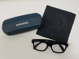 1282*　DIESEL ディーゼル メガネ 度数無し フチあり ブラック DL5092 col.001 53□18 145 3-1.4 メガネ拭き付き　ケース付き　現状品