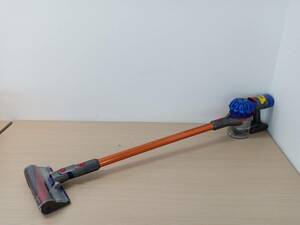 ☆【EM581】Dyson　ダイソン　HH11　 コードレスクリーナー掃除機　通電確認済