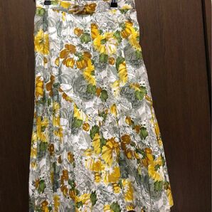 昭和レトロ　スカート 花柄　フレアスカート日本製