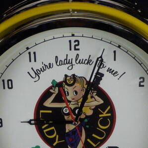 李9573 発送不可 引取り限定商品 中古 大型 壁掛け時計 アメリカン レトロ風 LADY LUCK レディー ラック 幸運の女神 動作確認済の画像4
