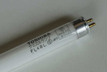 東芝 ケミカルランプ FL4BL 捕虫器 殺虫器 ケミカルライト chemical lamp 送料込 21-0940 _画像2