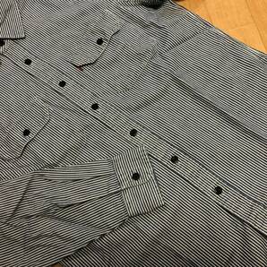 Levis(リーバイス) ポケット付き ワークデニム長袖シャツ 19587-0154 ＵＳサイズM(日本サイズ約Ｌ)の画像2