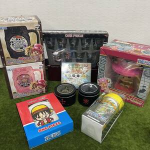 ★☆未開封保管品/ワンピースグッズ 9点まとめ/懐中時計/樽型マグカップ/チョッパー 3Dアラームクロック/麦わら海賊団 ショットグラス など