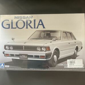 レア♪1/24アオシマ 430グロリアセダン200スタンダード(ザ・ベストカーGT No.77 007792）♪日産,ニッサン,NISSAN GLORIA STANDARDの画像1