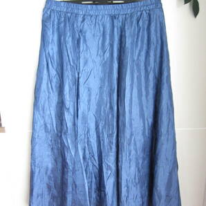 S28 新品 【サイズ・3L】 きれい色王道スカート ブルー シワ加工マキシ丈フレアスカート 大きいサイズ レターパックプラスの画像6