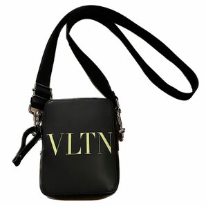 Valentino VLTN ブラック クロスボディバッグ ロゴ ショルダーバッグ レザー
