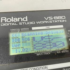 【通電OK】Roland ローランド VS-880 デジタルマルチトラックレコーダー ミキサー 電源コード付き Digital Studio Workstationの画像2