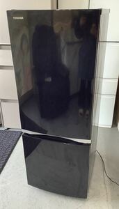 ＊【美品】TOSHIBA 東芝 2ドア ノンフロン冷蔵冷凍庫 153L 3段ガラス棚 GR-P15BS 2019年製 直接引取歓迎 秦野市 右開き ブラック 