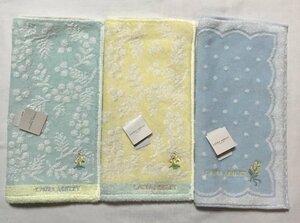 【ローラアシュレイ】タオルハンカチ３枚セット《新品》ミモザ刺繍