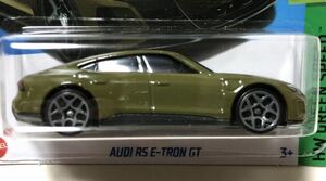 日本未発売 2020 Audi RS e-tron GT アウディ イートロン Lindsey Lee リンジー ポルシェ タイカン 姉妹車 2024 タクティカル グリーン