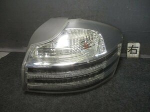 【検査済】 H19年 ブレイド DBA-AZE156H 右テールランプ 81550-12A40 ＬＥＤ ICHIKO 12-524 [ZNo:05012824]