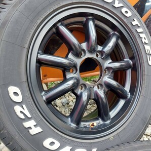 ファブレス ヴァローネ MC-9 6.5J 16インチ オフセット38 139.7 6H 215/65R16 TOYO H20 ホワイトレター ハイエース レジアスエースの画像4