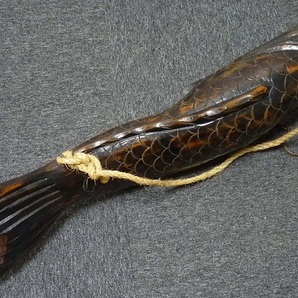 《ＢＴ》特大 時代木彫鯉形自在鉤 全長１０２ｃｍ 重量９．６ｋｇ 古民具 囲炉裏道具の画像5