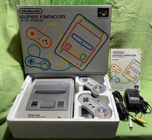 スーパーファミコン 本体　箱・説明書付きセット　　　　　　　　　　1chip。ワンチップ。