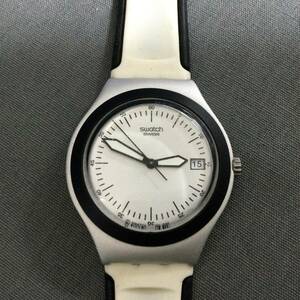 564/17　GJ60537　swatch　AG2001　IRONY　クォーツ　3針　カレンダー　シルバーカラー　ラバーベルト　稼働　腕時計　スウォッチ