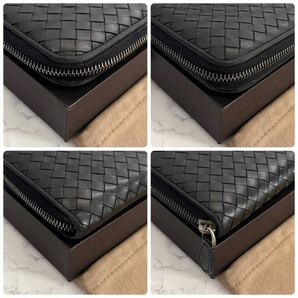 ★【極美品！希少！】 BOTTEGA VENETA ボッテガヴェネタ イントレチャート 長財布 ラウンドファスナー ブラック 定価7.8万 106の画像6