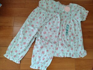  новый товар * с биркой #ma The way z короткий рукав пижама верх и низ в комплекте 140#. цветочный принт 