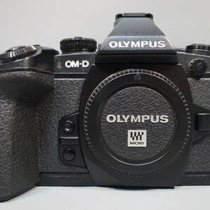 OLYMPUS オリンパス OM-D E-M1 12-40mm F2.8 レンズキット おまけ付きの画像3
