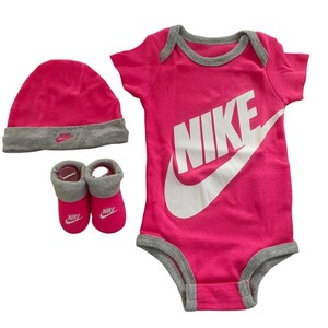  unused goods NIKE Nike baby clothes rompers socks hat 3 point set baby clothes child clothes pink 