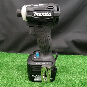 未使用品 makita マキタ 14.4V 6.0Ah 充電式 インパクトドライバ TD162DRGXB バッテリー2個 充電器付の画像2